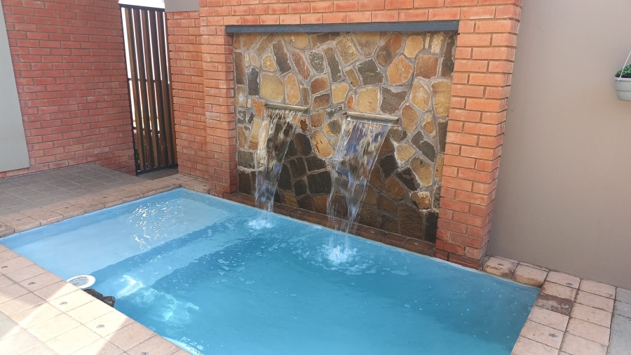 3 Bedroom Property for Sale in Wild Olive Estate Free State